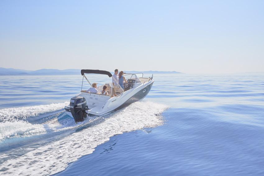 Activ 675 Sundeck