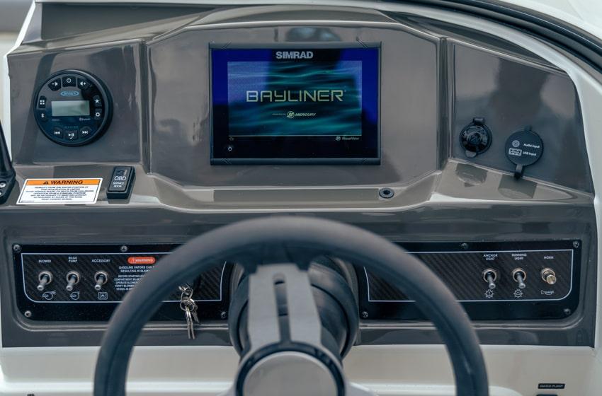 VR4 Bowrider Inboard