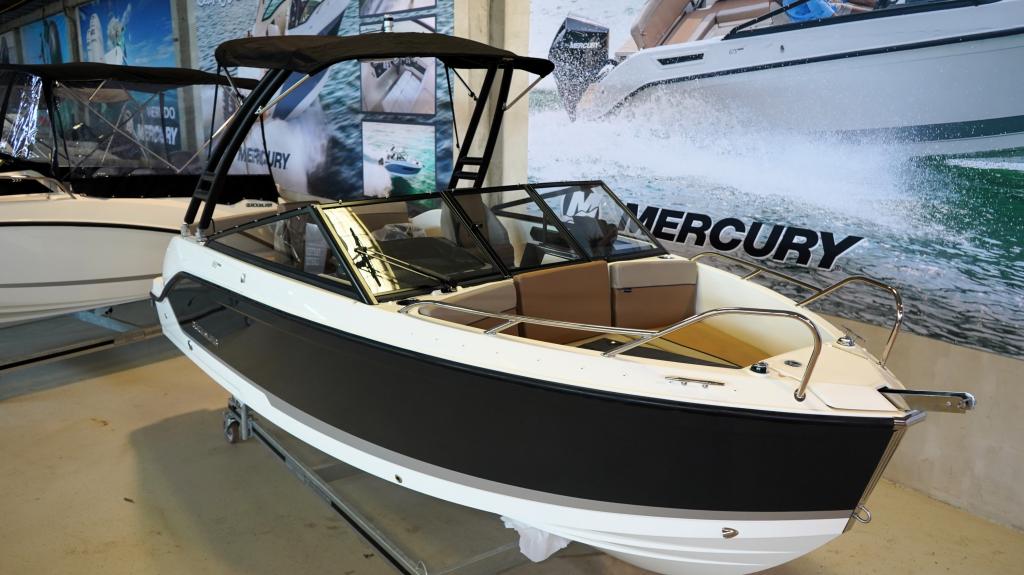 605 Bowrider 605 Bowrider