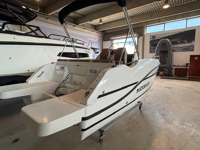 Activ 555 Open mit 80PS Activ 555 Open mit 80PS