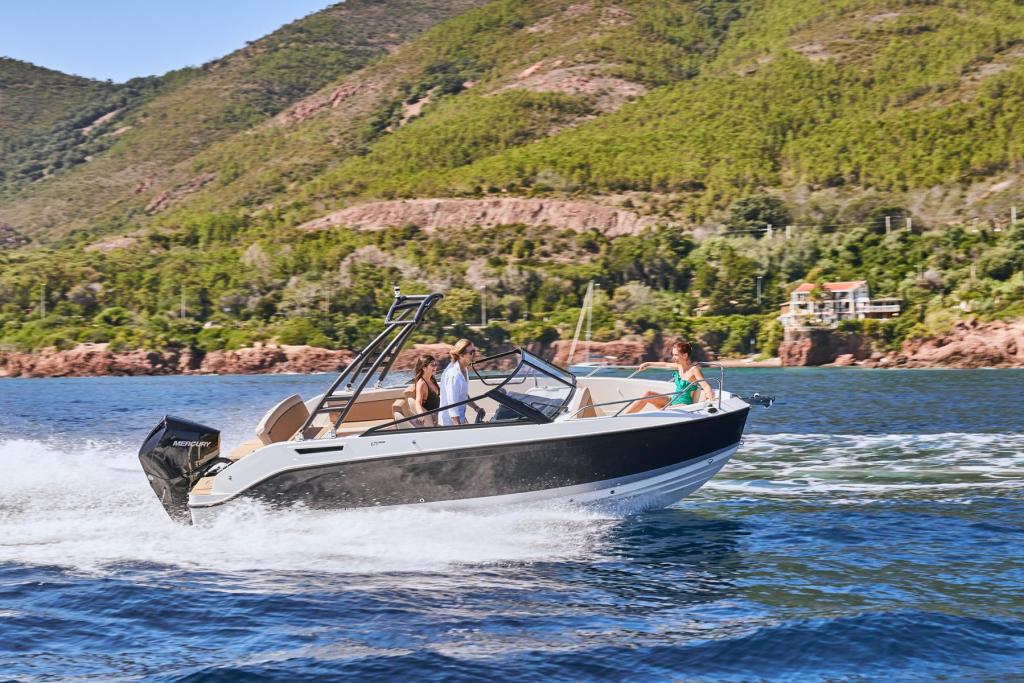 Activ 675 Bowrider Activ 675 Bowrider