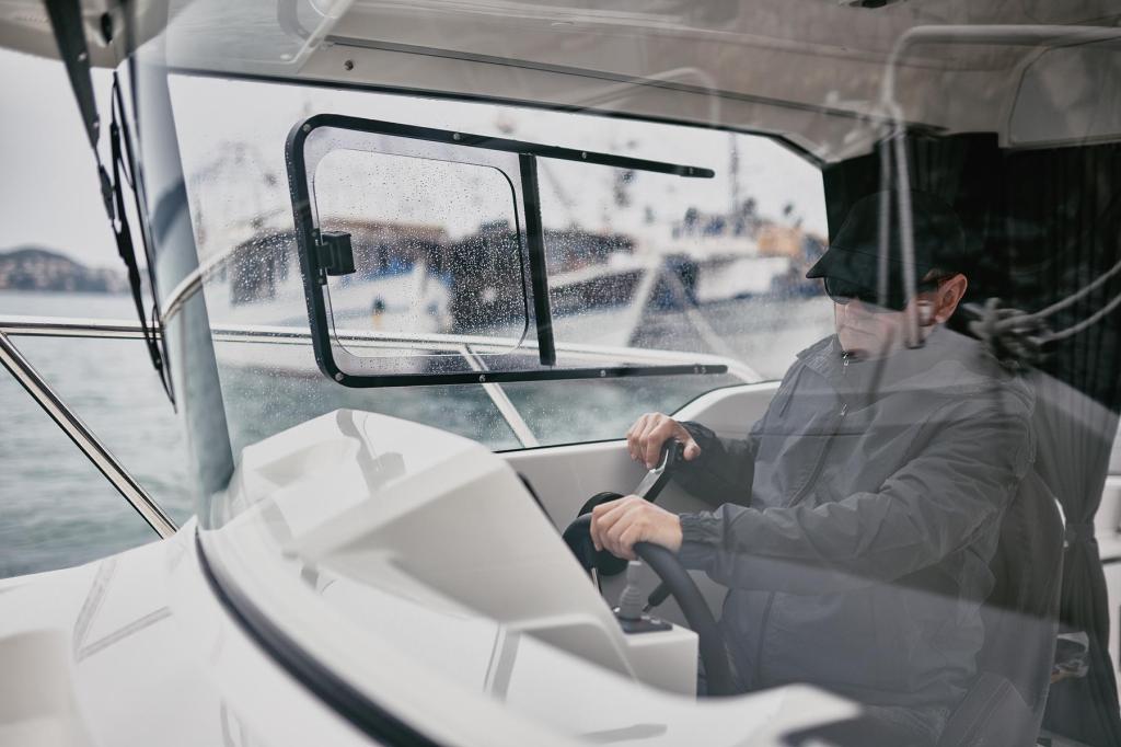 700 Pilothouse 700 Pilothouse