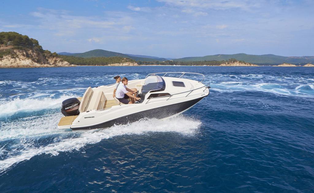 Activ 555 Cabin Activ 555 Cabin