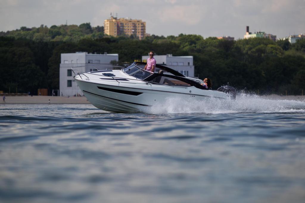 750 Day Cruiser inkl. 150 PS und Trailer