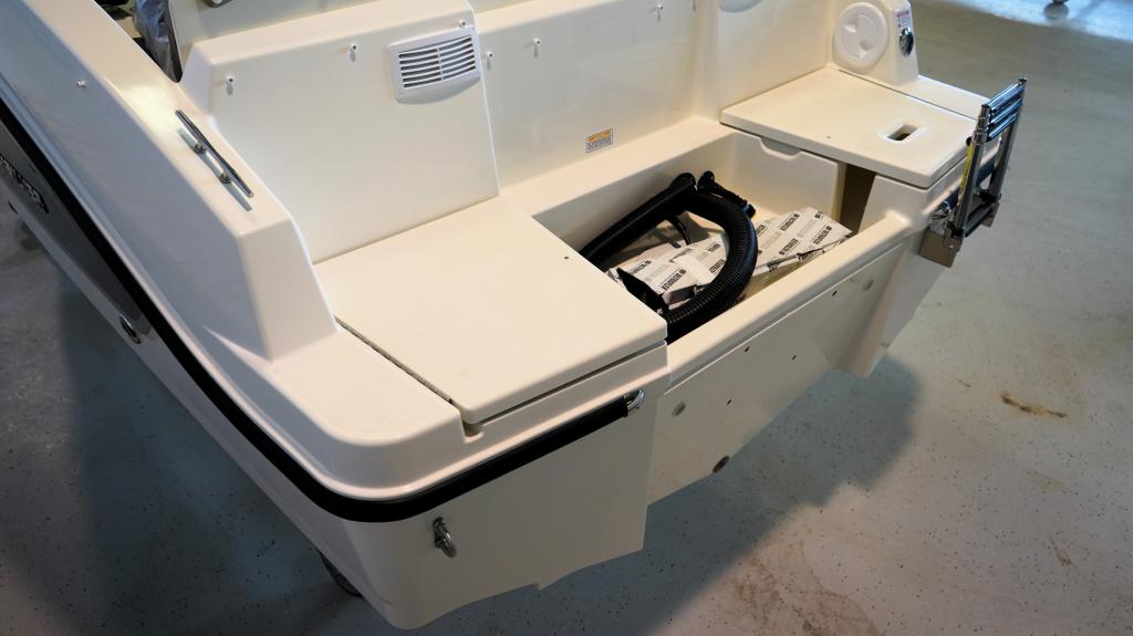 Activ 605 Bowrider mit 115 PS