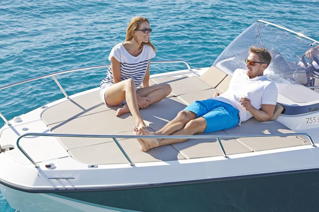 Activ 755 Sundeck Activ 755 Sundeck