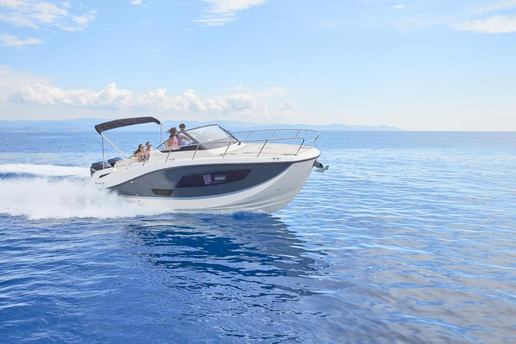Activ 875 Sundeck Activ 875 Sundeck