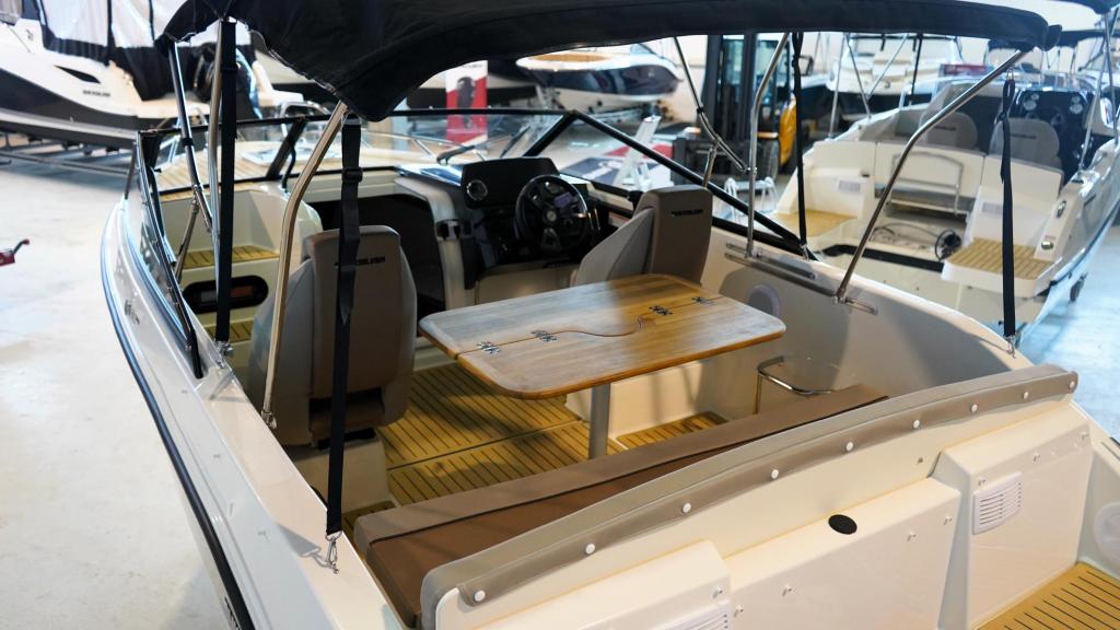 Activ 605 Cruiser mit 115 PS