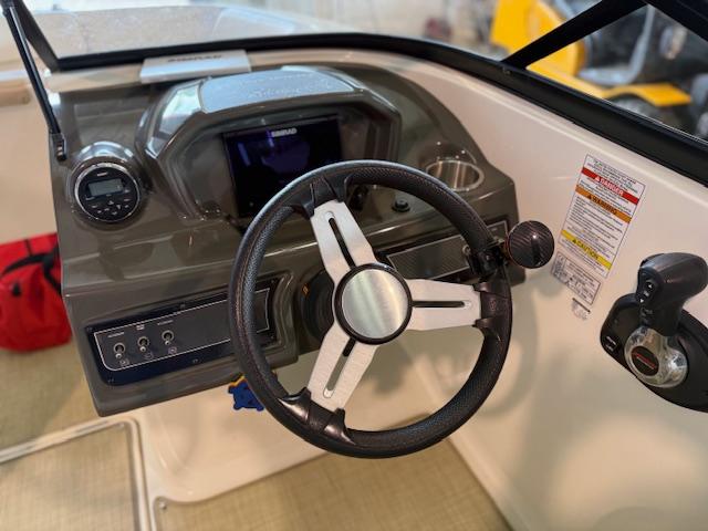 VR5 Bowrider VR5 Bowrider
