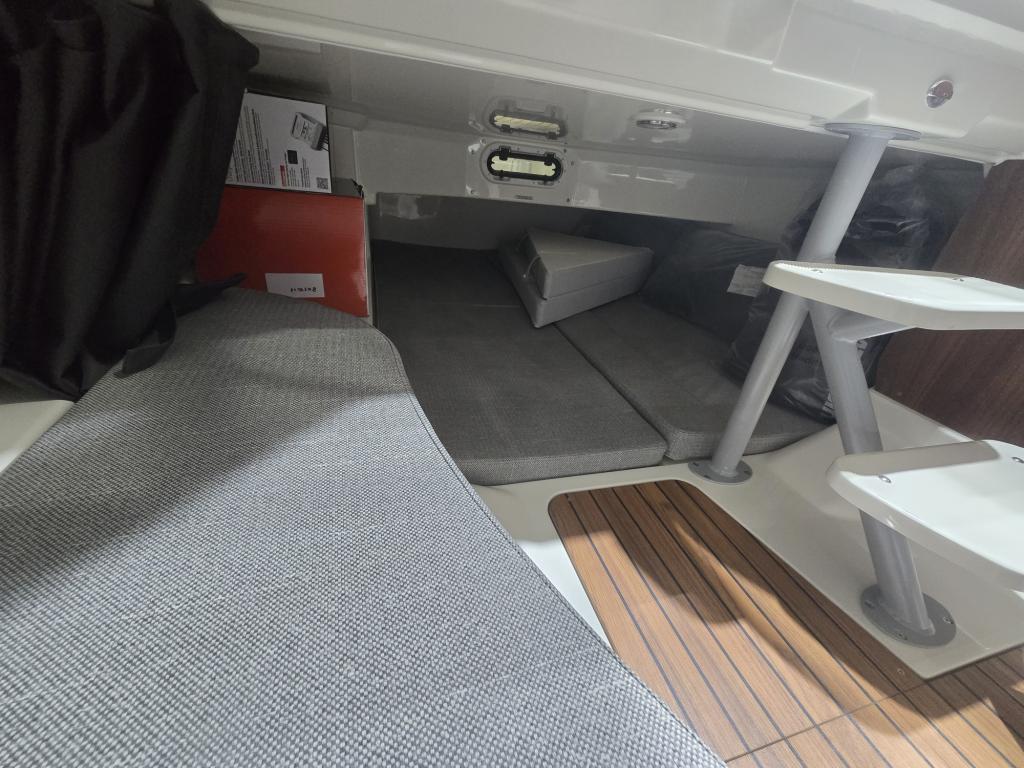 Activ 805 Cruiser mit 300PS