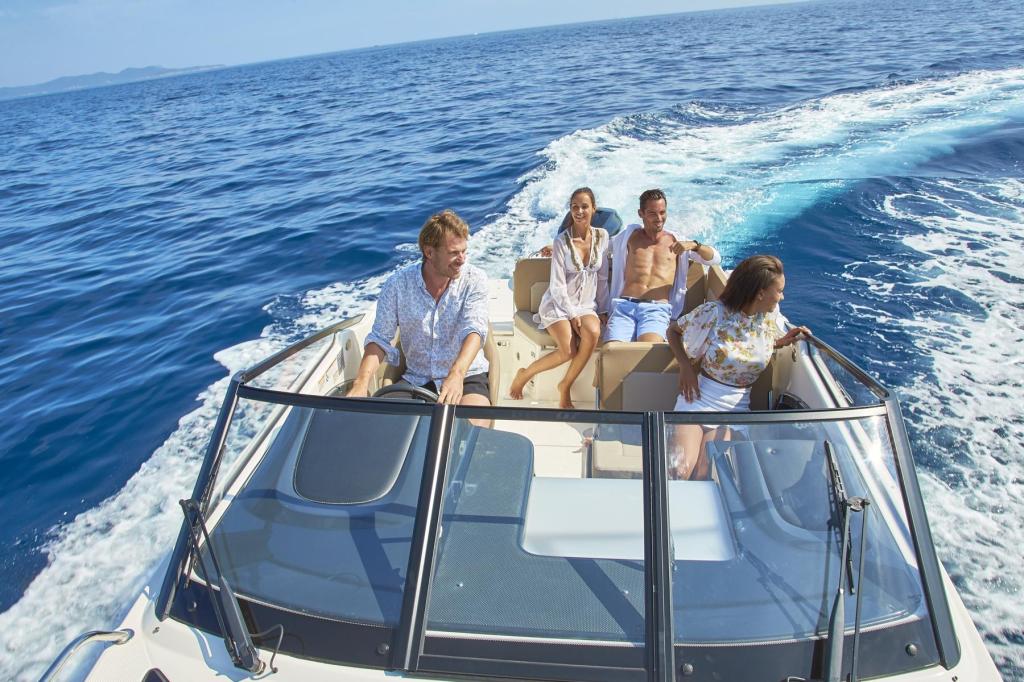 Activ 755 Cruiser