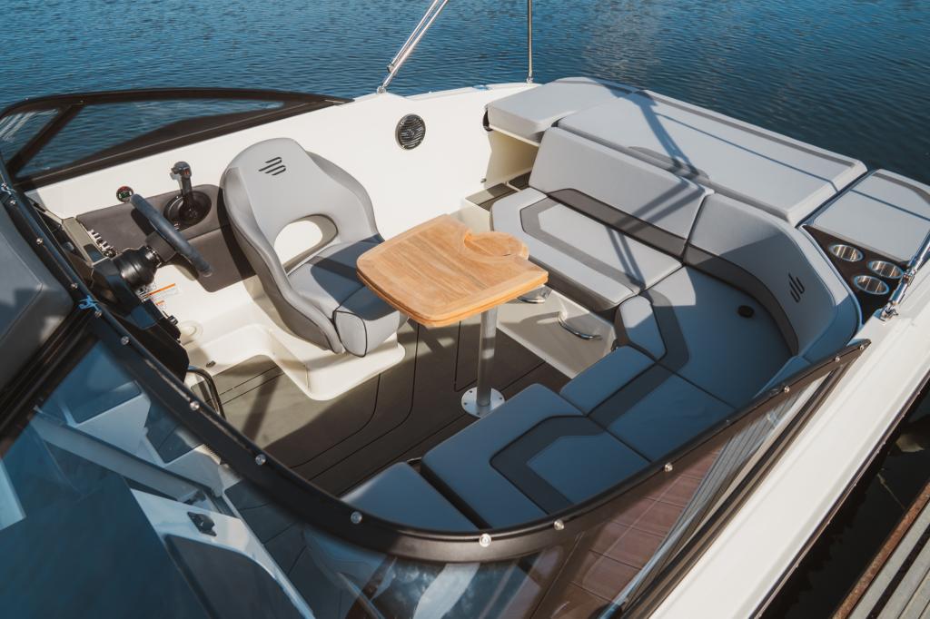 C21i Cuddy IB Premiere