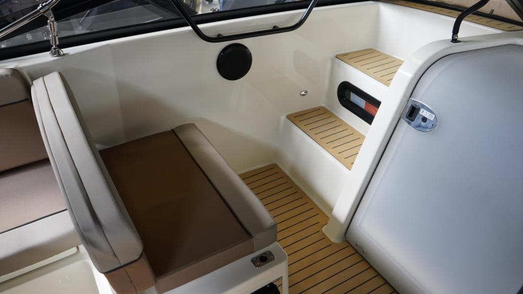 Activ 675 Cruiser mit 225 PS