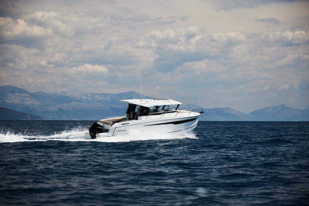 760 Quest inkl. 200PS und Trailer