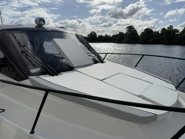 Quicksilver Activ 905 Weekend mit 2x Mercury F200 PS V6