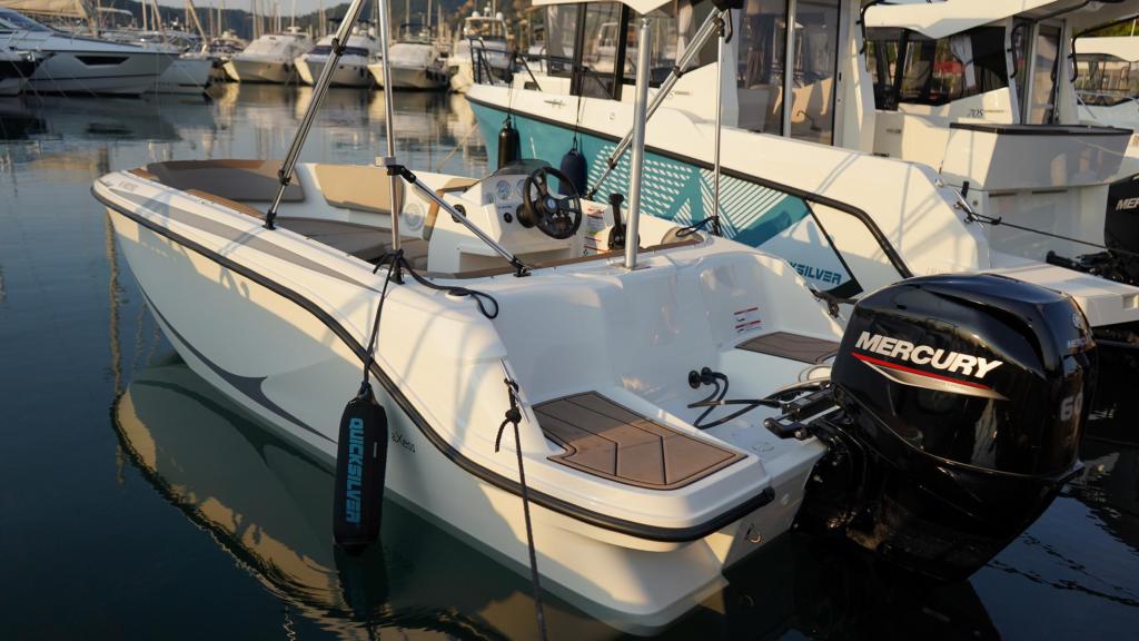 Activ 475 Axess mit 40 PS und Trailer