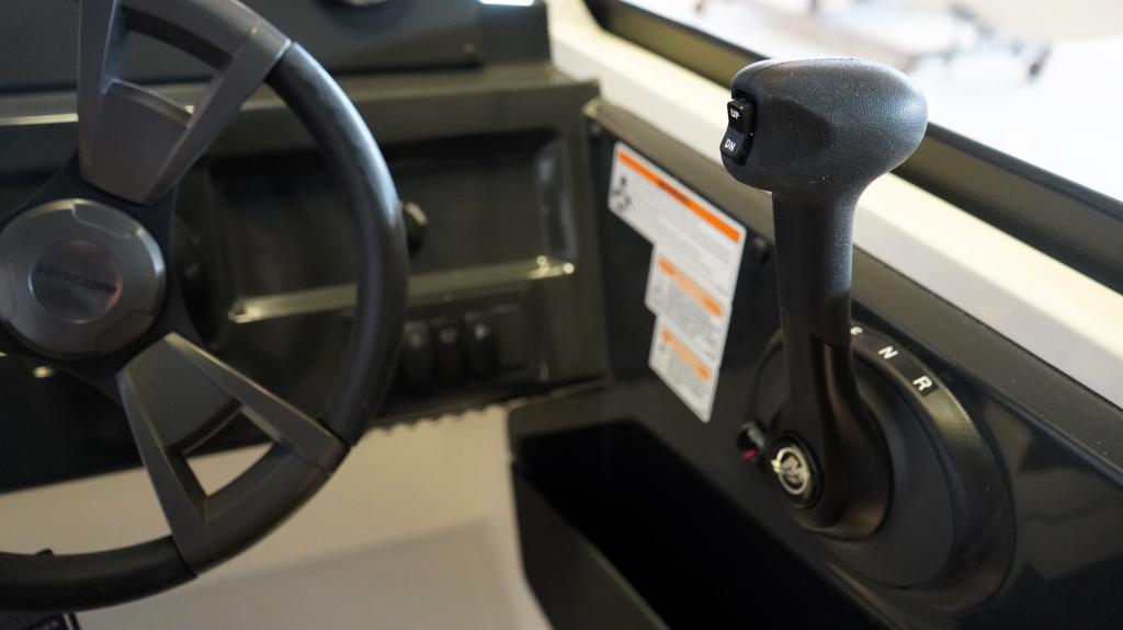 Activ 605 Bowrider mit 115 PS