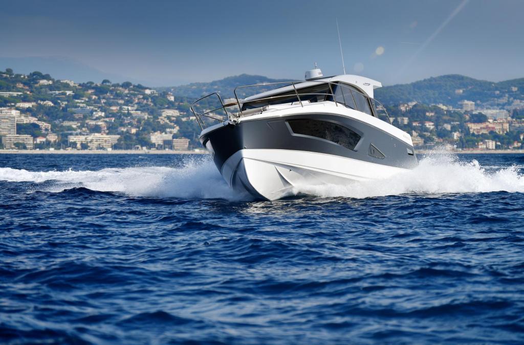 Monaco 110 inkl. 2 x 300 PS