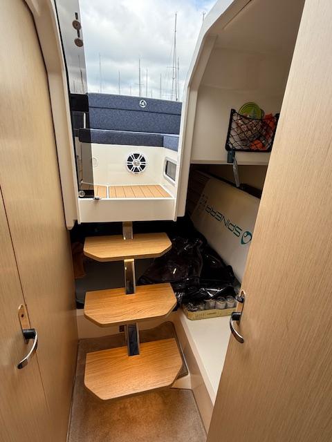 910 Odyssey mit 2x 250PS MESSEBOOT 910 Odyssey mit 2x 250PS MESSEBOOT