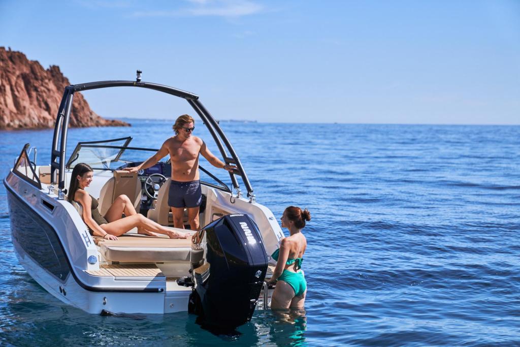 Activ 675 Bowrider Activ 675 Bowrider