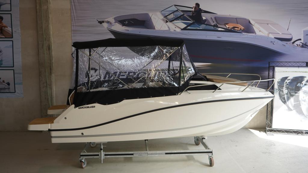 Activ 555 Cabin mit 15PS