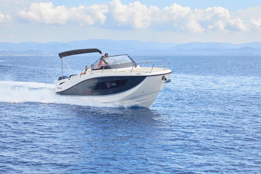 Activ 875 Sundeck Activ 875 Sundeck