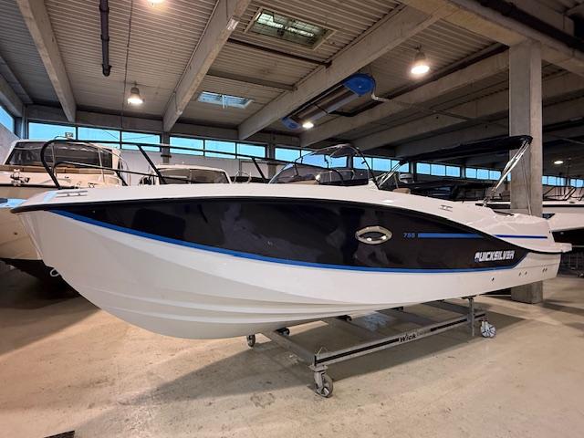 Activ 755 Sundeck mit 250 PS