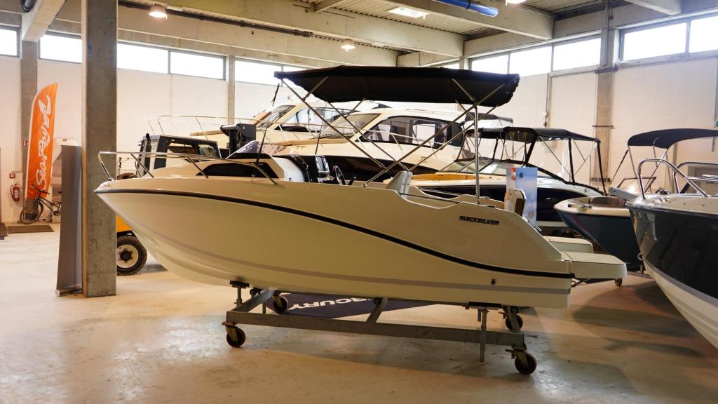 Activ 555 Cabin mit 80 PS