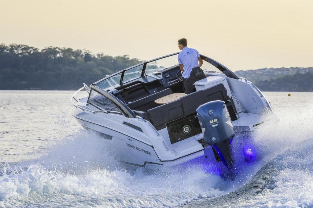 850 Voyager