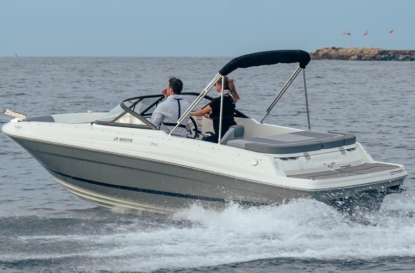 VR4 Bowrider Inboard