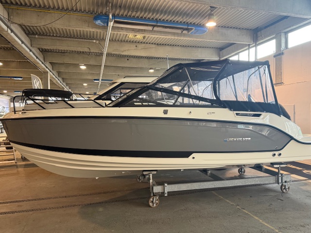 Quicksilver 675 Cruiser inkl. Mercury 225PS Lagerboot 2026