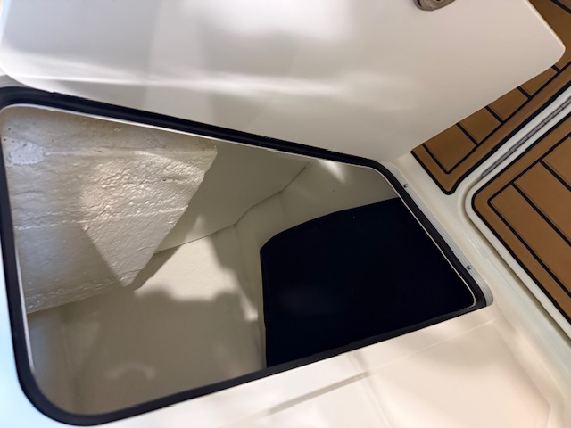 VR4 Bowrider Outboard mit 115PS Lagerboot #2786774