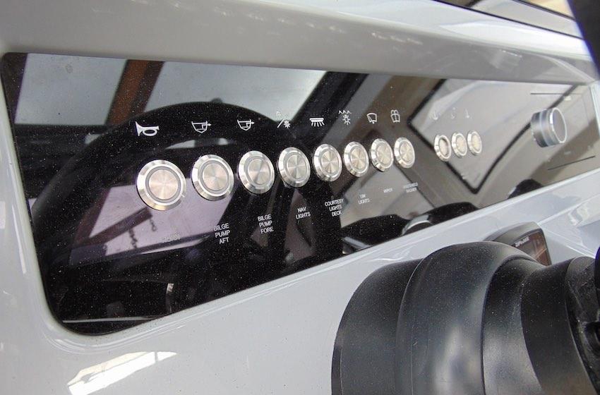 S 30 inkl. 2x F300 PS V8