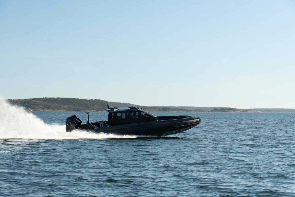 907 Coupe mit 425 PS