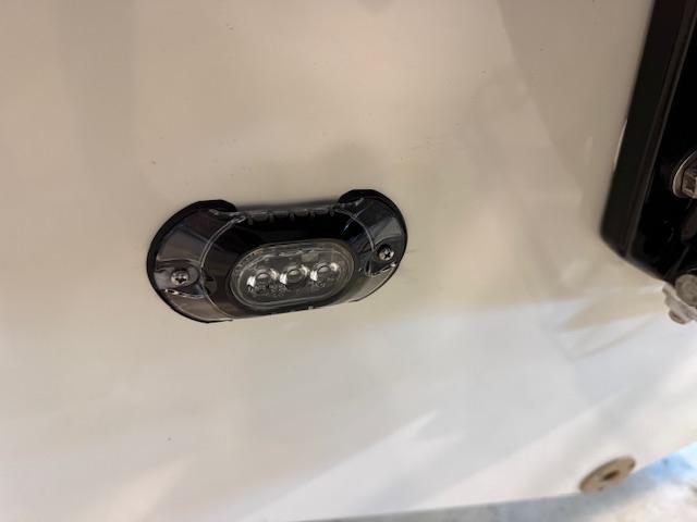 V20 Bowrider Outboard 200PS