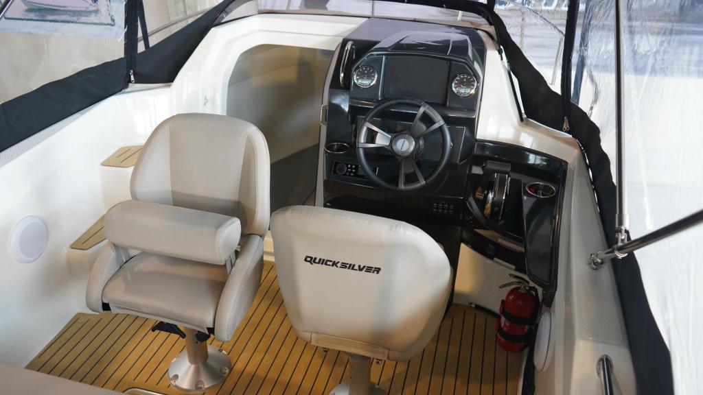Activ 555 Cabin mit 15PS
