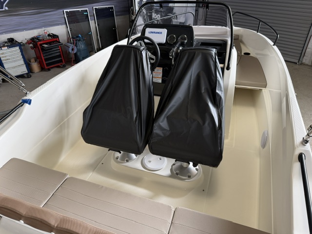 Quicksilver Activ 555 Open mit 80PS, Lagerboot #047889