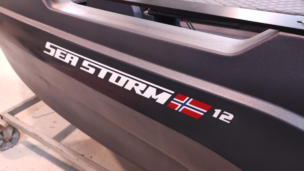 12 Advantage mit 15 PS mit Trailer