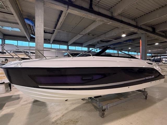 Activ 755 Cruiser mit 250 PS