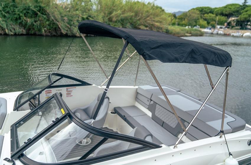 VR4 Bowrider Inboard