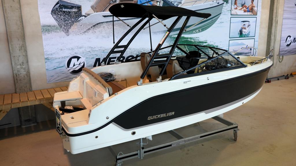 605 Bowrider 605 Bowrider