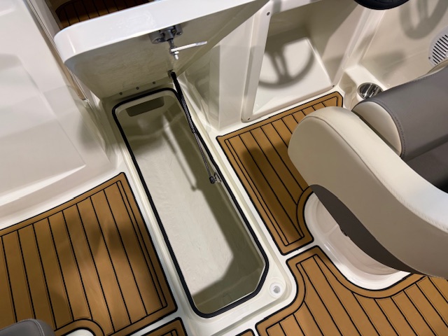 VR4 Bowrider Outboard mit 115PS Lagerboot #2786774