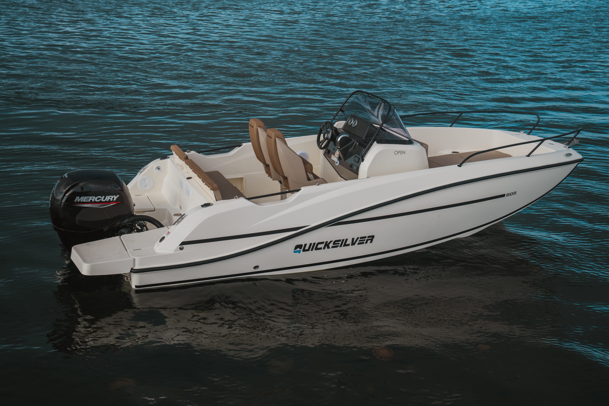 Quicksilver Activ 605 Open mit Mercury 150PS Lagerboot