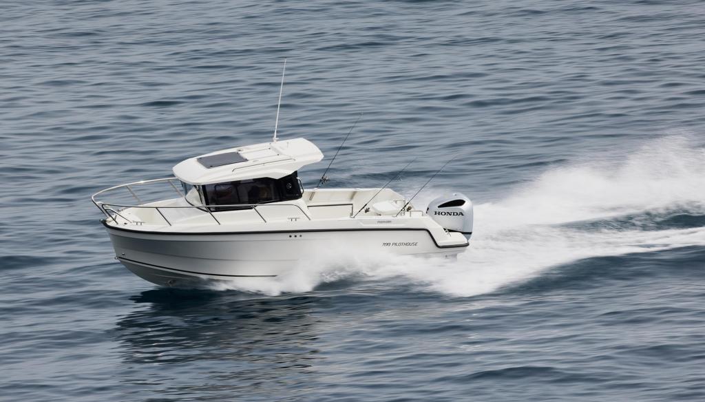 700 Pilothouse 700 Pilothouse