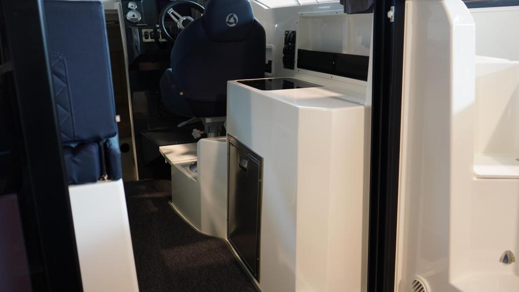 760 Quest mit 200 PS TESTBOOT 760 Quest mit 200 PS TESTBOOT