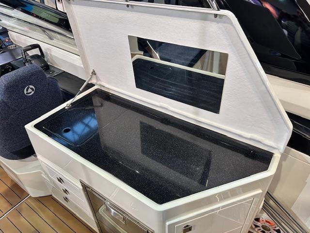 910 Odyssey mit 2x 250PS Testboot 910 Odyssey mit 2x 250PS Testboot