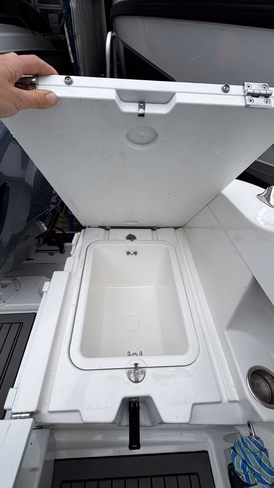 Gebrauchtboot Karnic SL652 inkl. Yamaha F200XC und Trailer