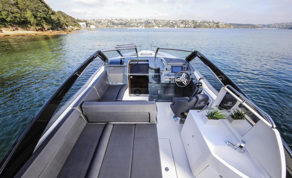 850 Voyager