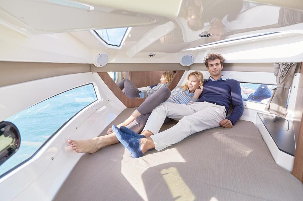 Activ 755 Cruiser mit 175 PS und Trailer