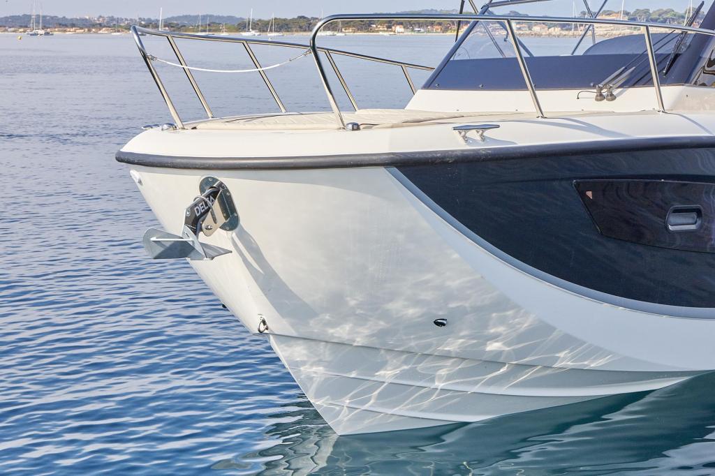 Activ 875 Sundeck Activ 875 Sundeck